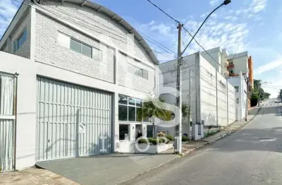 Barracão / Galpão / Depósito para alugar na Rua Borges De Medeiros, 2000, Centro, Flores da Cunha