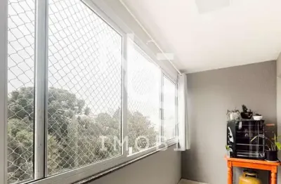 Apartamento de 02 dormitórios localizado no bairro petrópolis