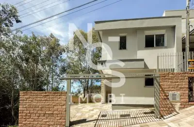 Sobrado localizado no bairro colina sorriso em caxias do sul