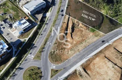 Terreno de 1226,71m  localizado no bairro interlagos em caxias do sul