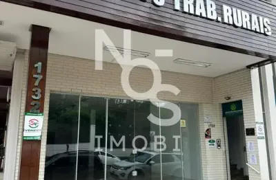 Sala comercial na principal avenida no centro em flores da cunha