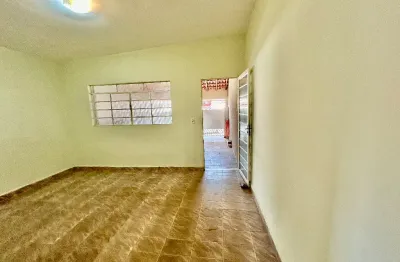 Casa a venda 180m² 3 dormitórios vaga para para 2 autos coberta -  jardim das cerejeiras atibaia -sp