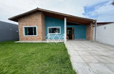 Casa à venda c/2 dorms e piscina a 400m da praia das palmeiras, caraguatatuba, sp