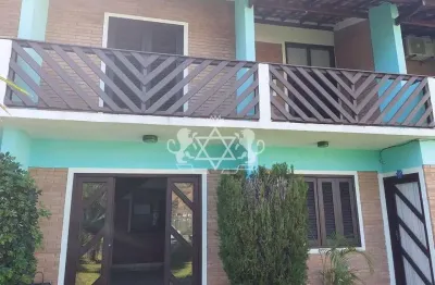 Sobrado à venda, com 3 dormitórios e 3 banheiros na martim de sá, caraguatatuba, sp