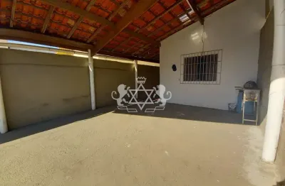 Ótima casa à venda, poiares, caraguatatuba, sp, localização privilegiada.