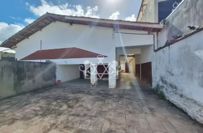 Excelente casa à venda,  ótima localização no  indaiá em frente hospital médico ame, caraguatatuba,