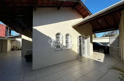 Casa com 2 quartos à venda na Rua Manoel Libanio De Amorim, 42, Massaguaçu, Caraguatatuba