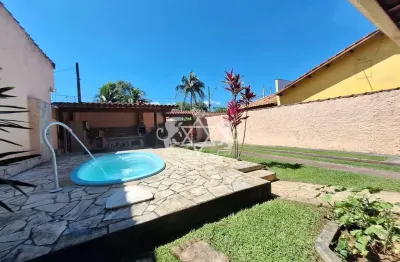 Casa à venda com 2 dormitórios sendo 01 com suíte , e 01 banheiro social  no bairromorro do algodão