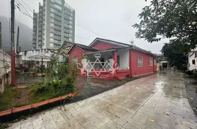 Casa com 4 quartos à venda na Avenida Lucas Nogueira Garcez, 431, Sumaré, Caraguatatuba