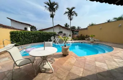 Casa à venda c/3 dorms, piscina no porto novo, caraguatatuba, sp