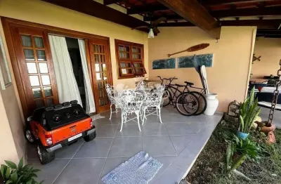 Casa em condomínio fechado com 3 quartos à venda no Jardim Miramar, Caraguatatuba 