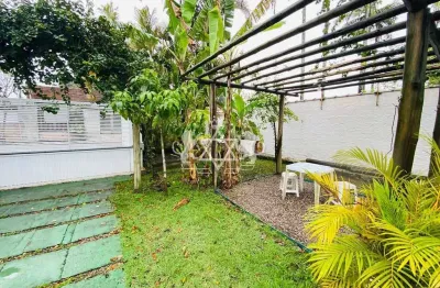 Casa com 7 quartos à venda na Avenida Frei Pacifico Wagner, 600, Centro, Caraguatatuba