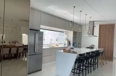 Linda casa de alto padrão em condominio à venda, mar verde ii, caraguatatuba, sp