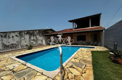 Casa com 3 quartos à venda na Rua Marli Dias Sampaio, 217, Pontal de Santa Marina, Caraguatatuba