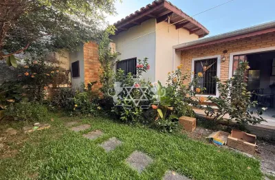 Casa com 3 quartos à venda na Rua Fernão Dias Paes Leme, 360, Martim de Sá, Caraguatatuba