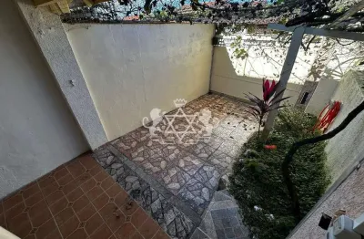 Casa em condomínio fechado com 4 quartos à venda no Jardim Arua, Caraguatatuba 