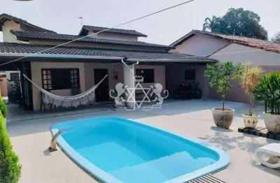 Casa com 3 quartos à venda na Rua Dom Jerônimo de Ataide, 24, Martim de Sá, Caraguatatuba