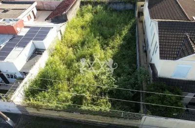 Terreno à venda na Rua São José dos Campos, 35, Sumaré, Caraguatatuba