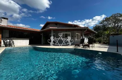 Casa à venda, 'mobiliado' com 452m² at i ac 282m², 4 suítes, área de lazer completa com churrasquei
