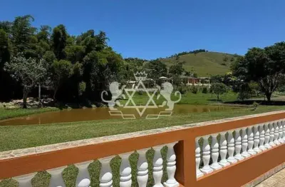 Chácara à venda em paraibuna, sp - 108.900m² - 5 quartos (sendo 1 suíte) - lago para pesca