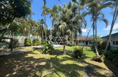 Prédio à venda na Rua Itaú, 384, Pontal da Cruz, São Sebastião