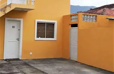 Casa a venda, loteamento villagio verde mare a 50 metros da orla d e massaguacu , caraguatatuba, sp