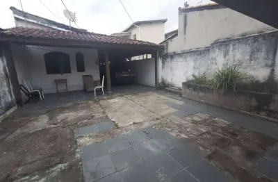 Duas casas espacosas no mesmo terreno , jaragua, caraguatatuba, sp