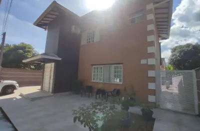 Lindo sobrado a venda, 03 suites, piscina e sauna, recanto sandra, martim de sa, caraguatatuba, litoral norte de sao paulo