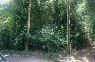 Terreno em condomínio fechado à venda no Siriuba, Ilhabela 