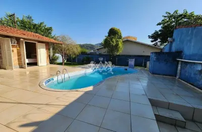 Casa com 4 quartos à venda no Martim de Sá, Caraguatatuba 