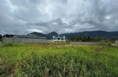 Terreno de  esquina a venda, aterrado bem localizado com 460m2 , 'aceita financiamiento bancario'  no  mar verde ii, caraguatatuba, sp.
