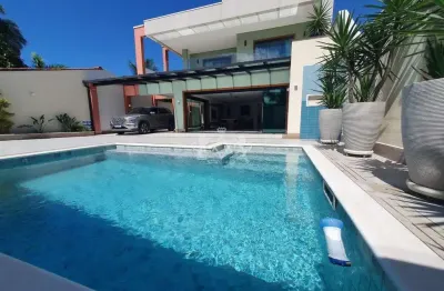 Casa com 5 quartos à venda no Jardim Britânia, Caraguatatuba 