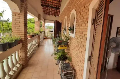 Sobrado + edicula a venda no jardim jaqueira, com entradas independentes - caraguatatuba, litoral norte de sao paulo - sp