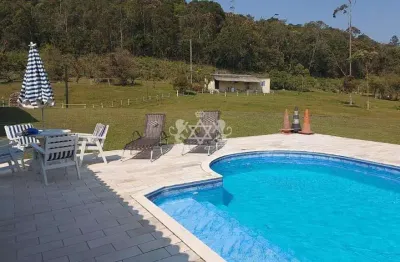 Chácara / sítio com 4 quartos à venda na Zona Rural, Paraibuna 