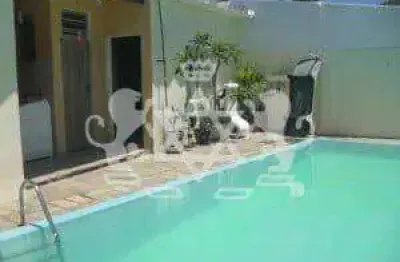 Casa à venda na Praia das Palmeiras, Caraguatatuba 