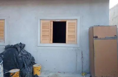 Casa com 2 quartos à venda no Jardim Tarumãs, Caraguatatuba 