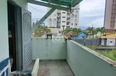 Casa a Venda a Apenas 1 Quadra da Praia no Bairro Poiares, Caraguatatuba SP
