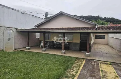 Casa com 3 quartos à venda na Rua José Vieira da Mota, 73, Prainha, Caraguatatuba