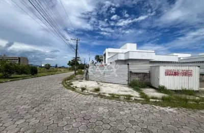 Casa Térrea 3 Dormitórios à Venda, Pontal de Santa Marina, Caraguatatuba, SP