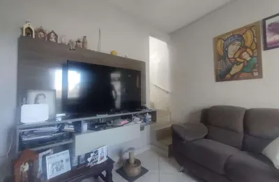 Otima oportunidade de sobrado a venda para morar ou investir c/ 184 m2 no bairro do tinga em caraguatatuba. agende a sua visita.