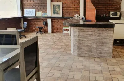 Sobrado a venda, rio do ouro, caraguatatuba, com 4 quartos, 1 suite e 4 vagas