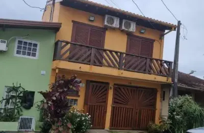 Casa com 2 quartos à venda no Delfim Verde, Caraguatatuba 