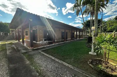 Excelente  casa localizacao na praia da maranduba em ubatuba, imovel a cerca de 200 metros da praia da maranduba, com vista para as montanhas