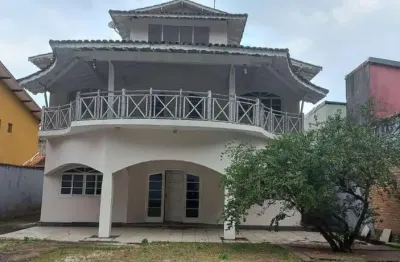 Sobrado com 5 dormitorios sendo 4 suites a venda, sumare, caraguatatuba, sp