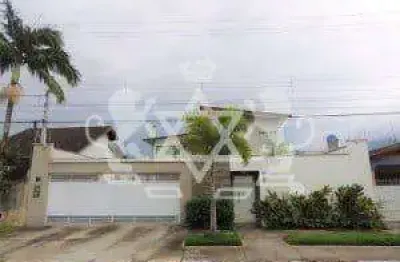 Maravilhosa casa a venda no jardim aruan, na cidade de caraguatatuba, litoral norte do estado de sao paulo