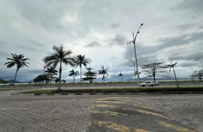 Casa a venda, frente ao mar na praia das palmeiras  caraguatatuba, sp