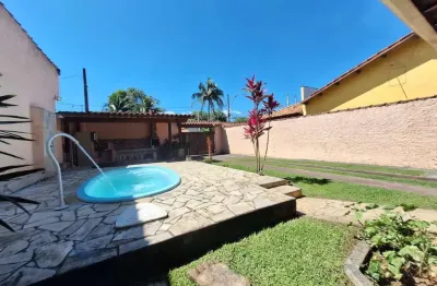 Casa a venda com 2 dormitorios sendo 01 com suite , e 01 banheiro social  no bairromorro do algodao, caraguatatuba, sp