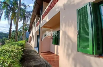 Casa a venda em condominio na martim de sa em caraguatatuba, sp