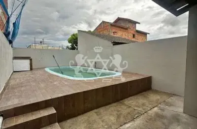 Casa com 2 quartos à venda na Alameda Alfredo Carlos Rokita, 401, Balneário dos Golfinhos, Caraguatatuba