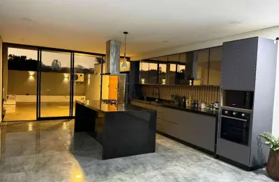 Sobrado de alto padrao com ponto comercial a venda no travessao  caraguatatuba/sp